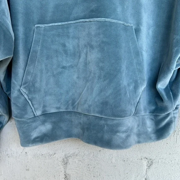 American Eagle Spa Blue Velour Cropped Pullover Hoodie Size Small - Picture 4 of 11